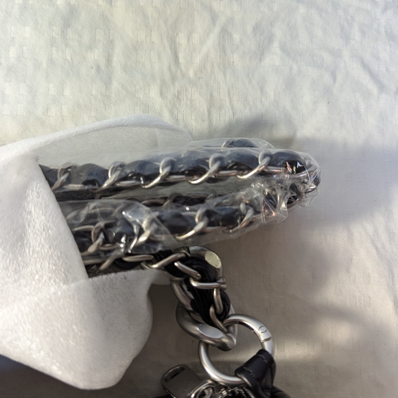 French Connection Black Quilted Shoulder Bag - Picture 3 of 9